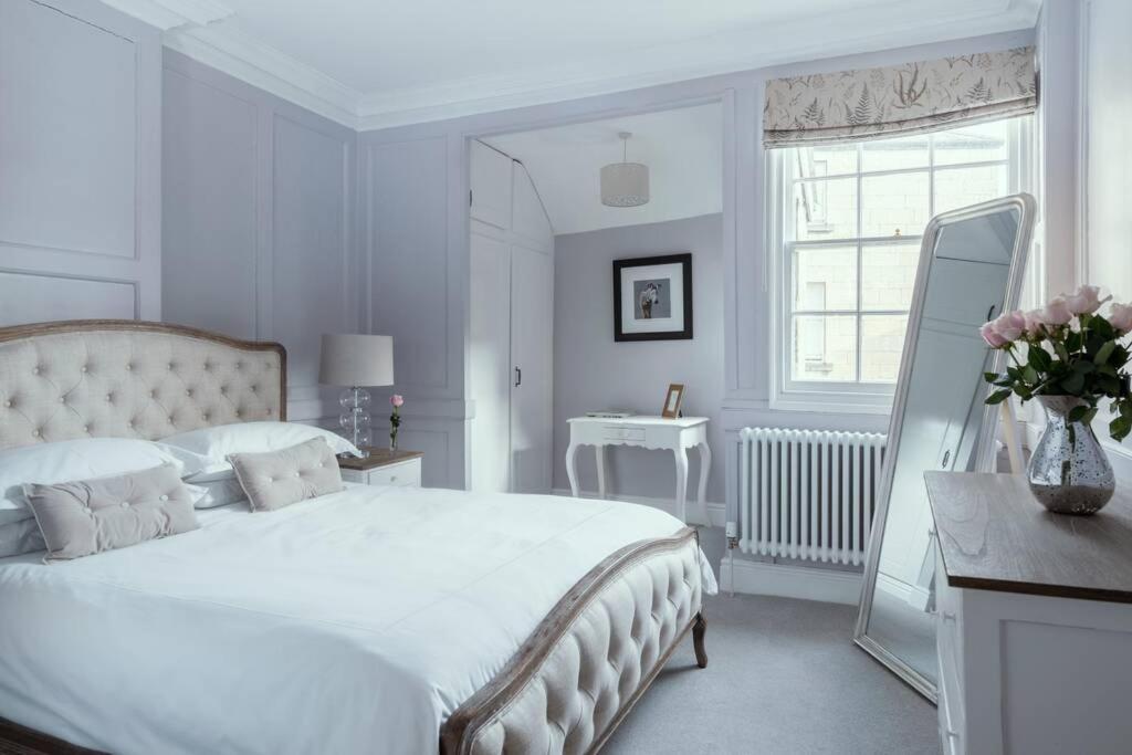 Beautiful Apartment, Incredible Central Location Bath Exterior photo