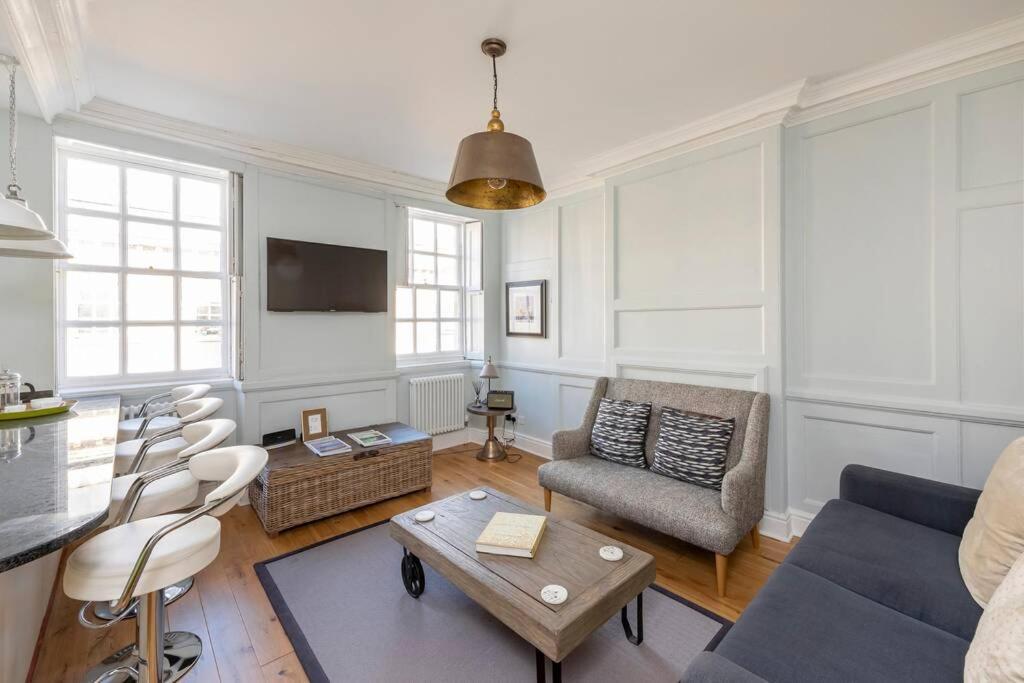 Beautiful Apartment, Incredible Central Location Bath Exterior photo